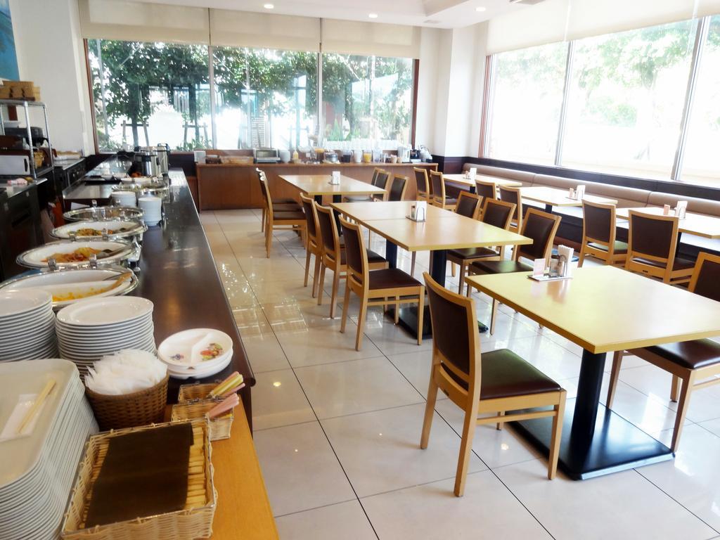 Hotel Southern Coast Miyakojima Bagian luar foto